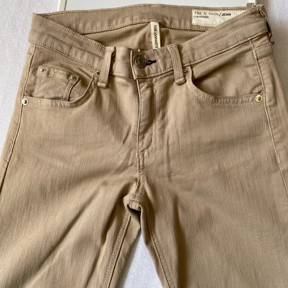 rag & bone Women's  Elephant Bell Tan Flare Jean. 25x30" Size 25 - Picture 3 of 16